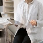 Implante de gestrinona: consultório de ginecologia